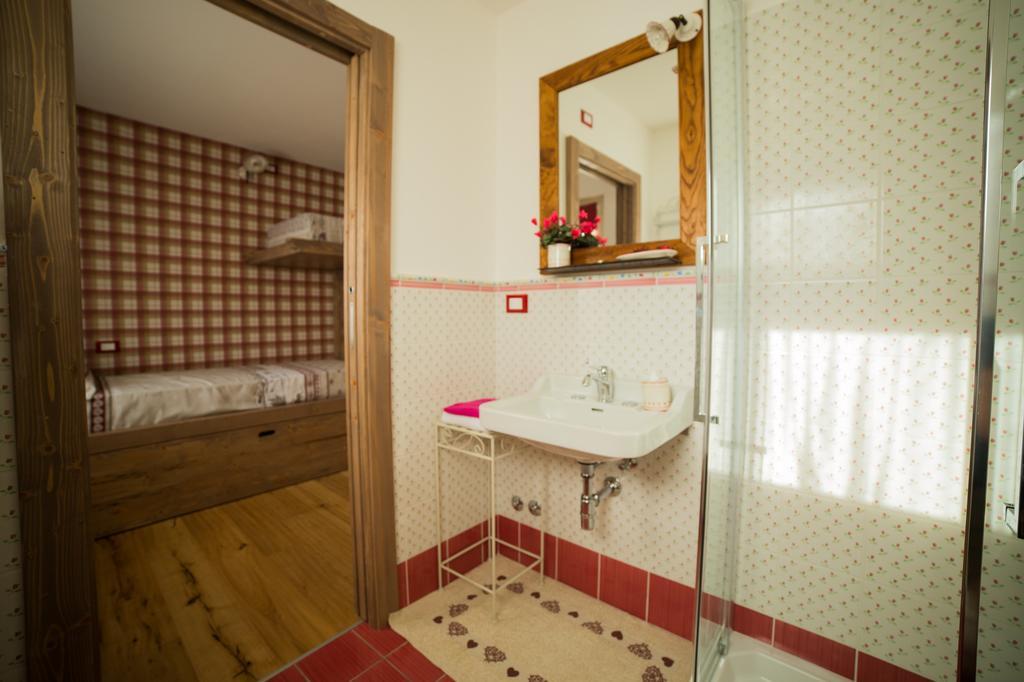 B&B Ca' La Vedescia Teglio Room photo